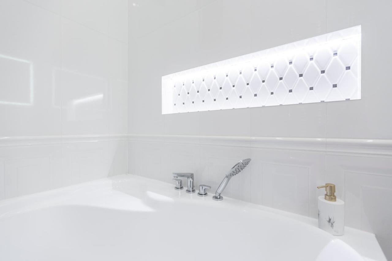 Luxurious Central Apartment In Liszt Ferenc Square Budapest Exterior foto